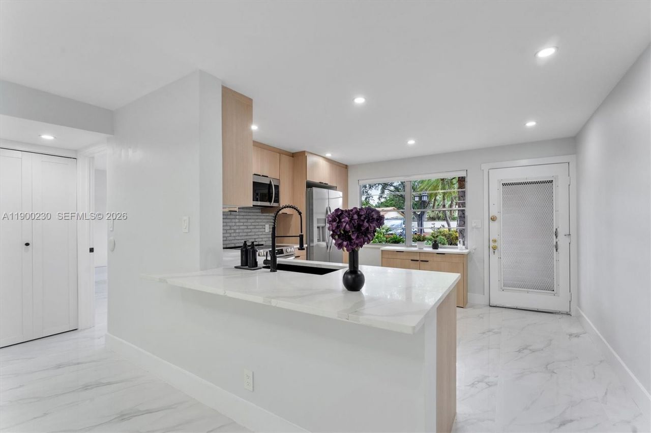 2004 Granada Dr, Unit H1, Coconut Creek, FL 33066 Photo