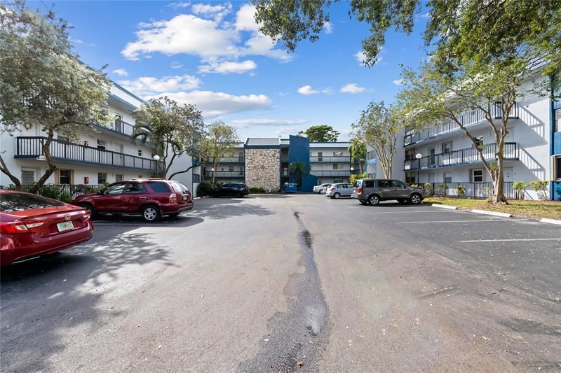 3090 Holiday Springs Boulevard, Unit 306, Margate, FL 33063 Photo