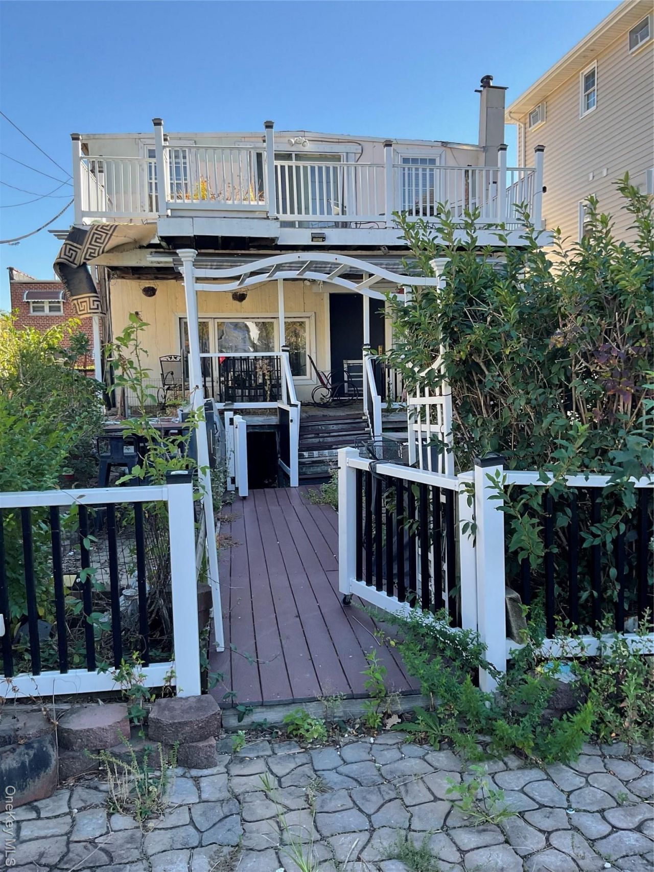 444 Underhill Avenue, Bronx, NY 10473 Main Photo