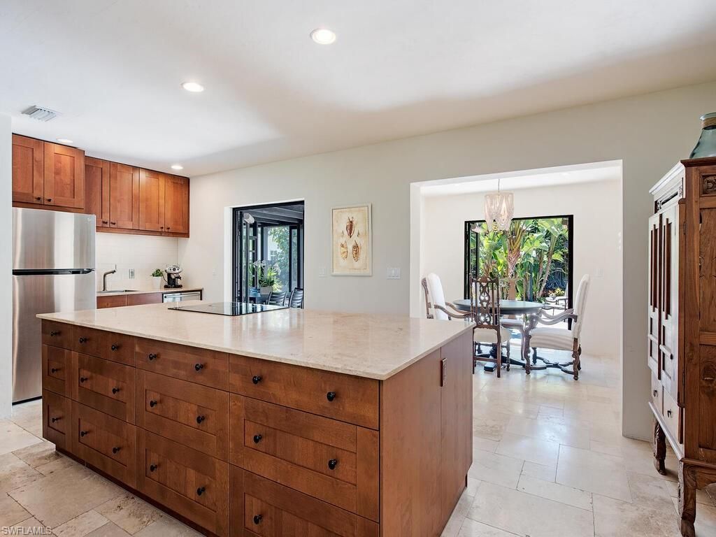 1200 9th Ave N, Naples, FL 34102 Photo
