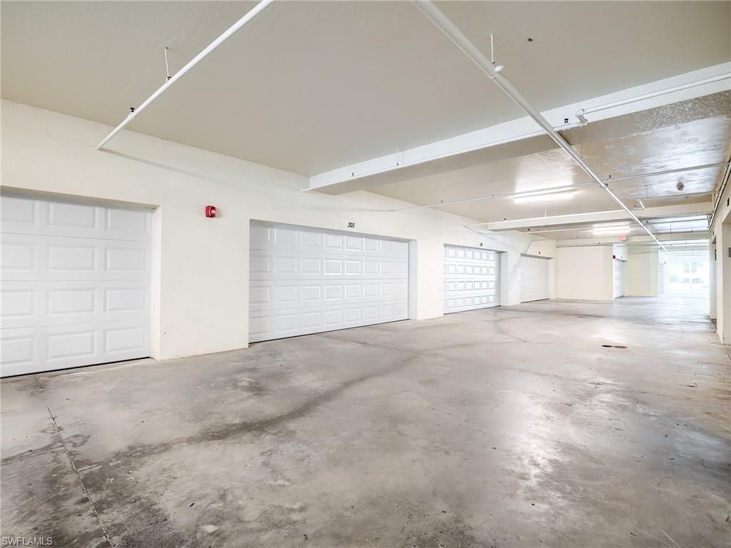 20011 Sanibel View Cir, Unit 203, Fort Myers, FL 33908 Photo