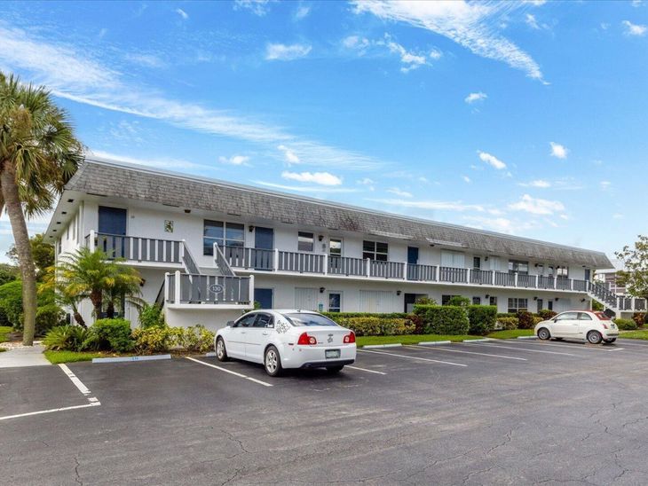 2929 SE Ocean Boulevard, Unit 130-9, Stuart, FL 34996