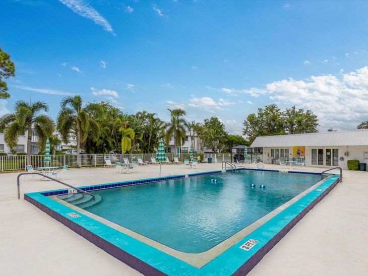 2929 SE Ocean Boulevard, Unit 130-9, Stuart, FL 34996