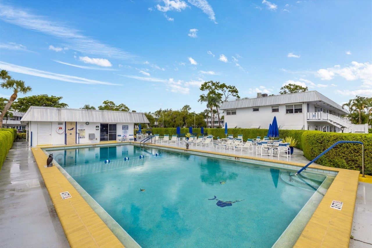 2929 SE Ocean Boulevard, Unit 130-9, Stuart, FL 34996 Photo