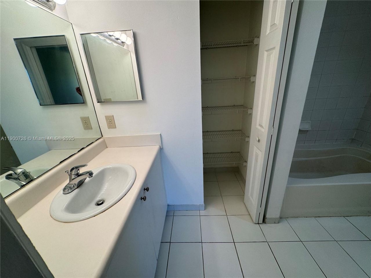 2200 E Preserve Way, Unit 308, Miramar, FL 33025 Photo