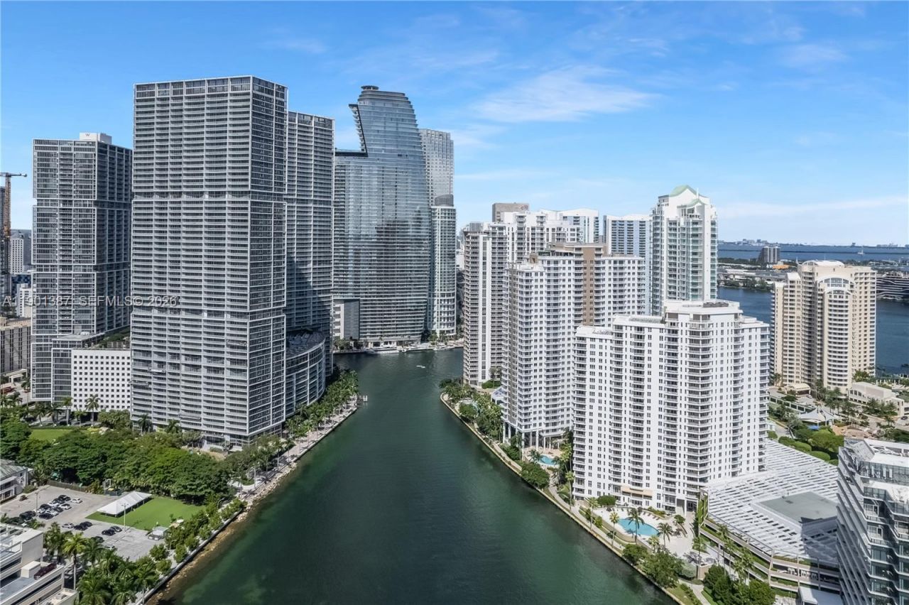 495 Brickell Ave, Unit 3802, Miami, FL 33131 Photo
