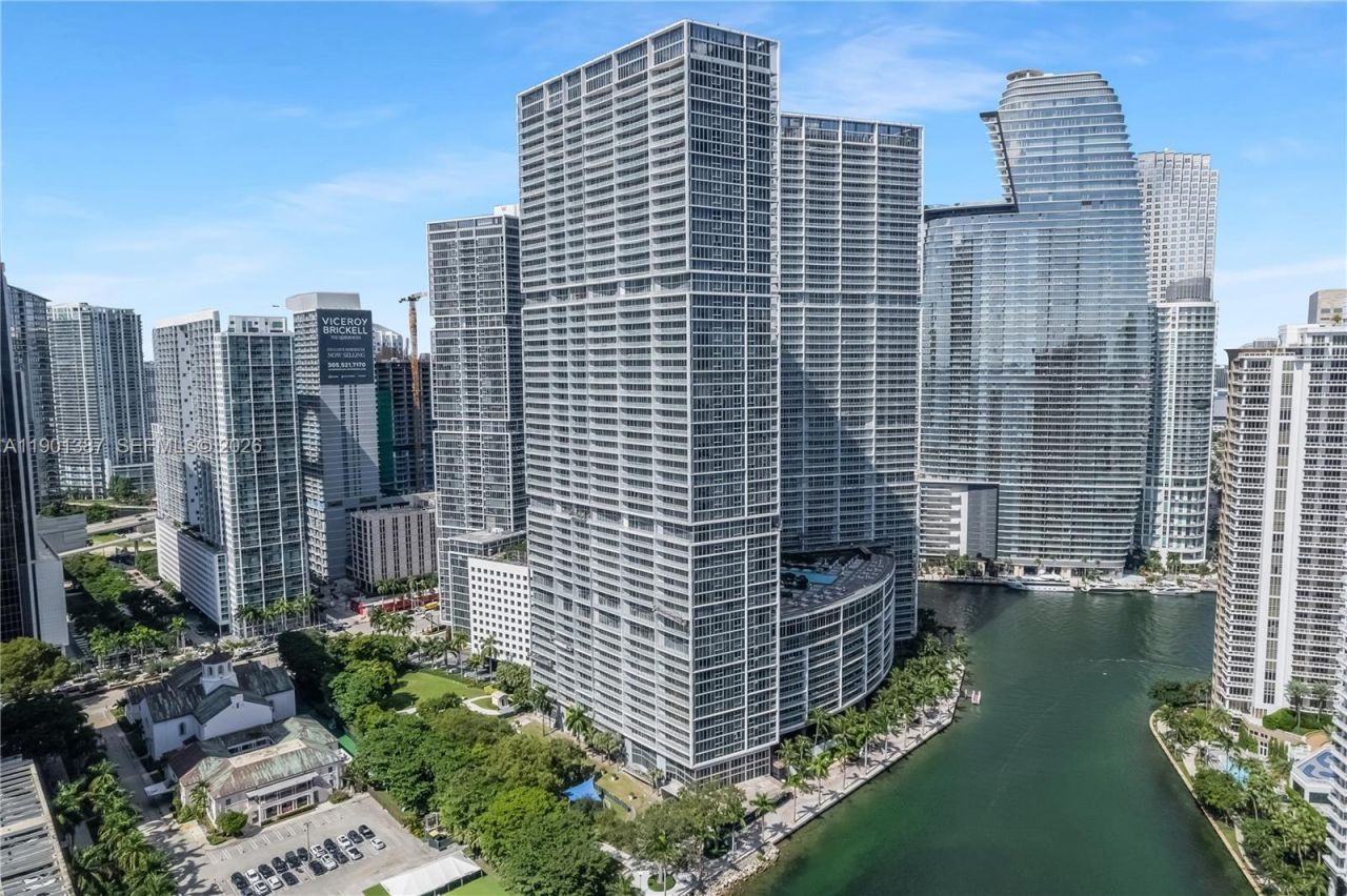 495 Brickell Ave, Unit 3802, Miami, FL 33131 Photo