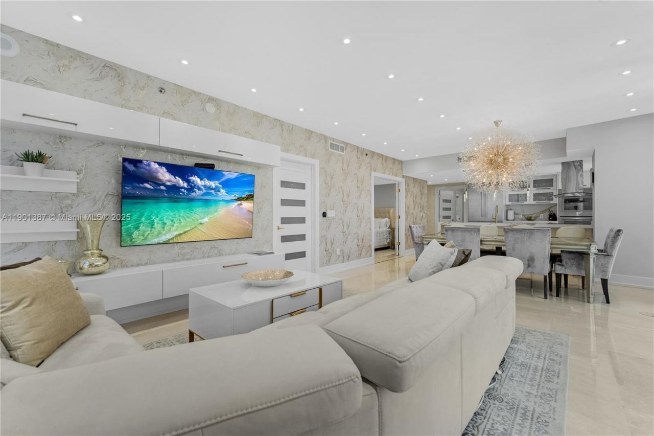 495 Brickell Ave, Unit 3802, Miami, FL 33131 Photo