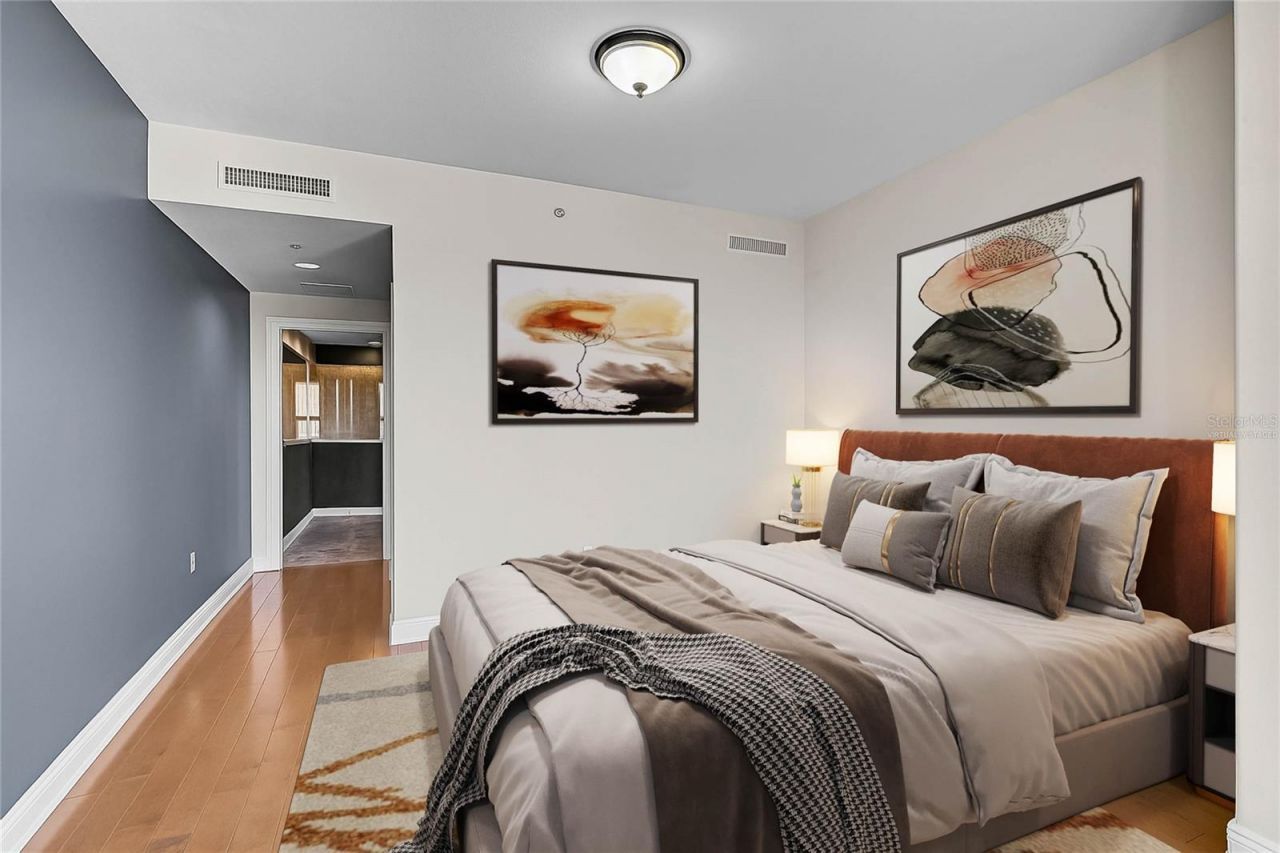 1771 Ringling Boulevard, Unit 704, Sarasota, FL 34236 Photo