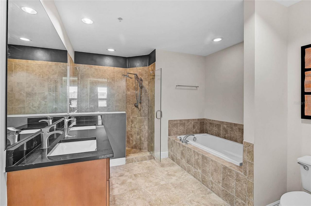 1771 Ringling Boulevard, Unit 704, Sarasota, FL 34236 Photo