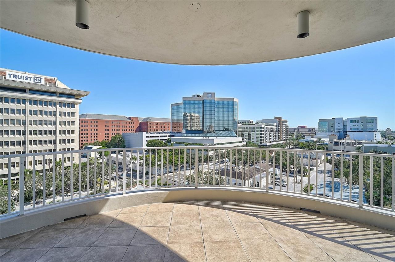 1771 Ringling Boulevard, Unit 704, Sarasota, FL 34236 Photo