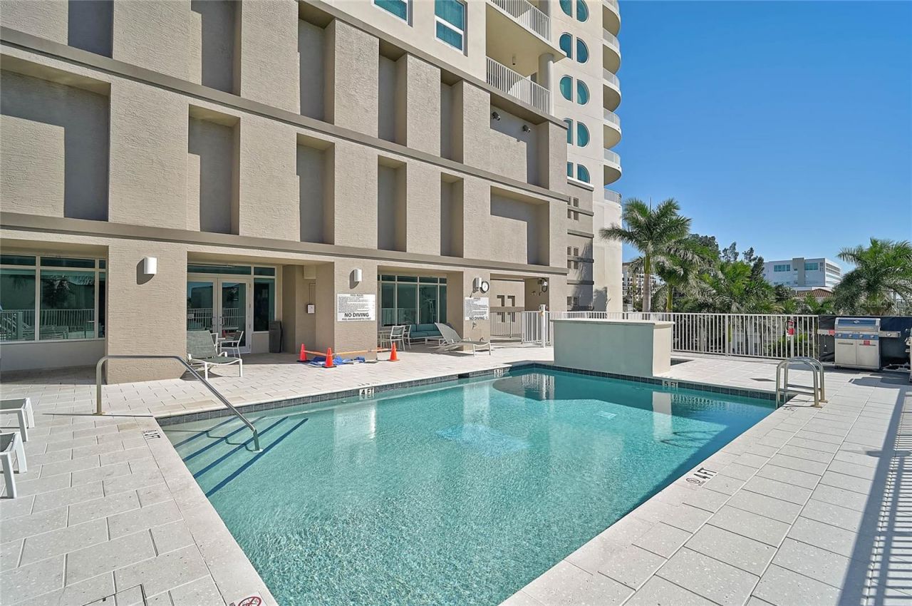 1771 Ringling Boulevard, Unit 704, Sarasota, FL 34236 Photo