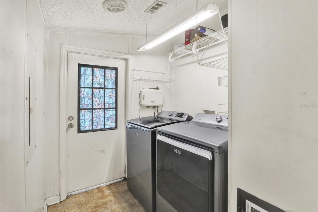 9211 Harney Baptist Church Road, Tampa, FL 33637 Photo