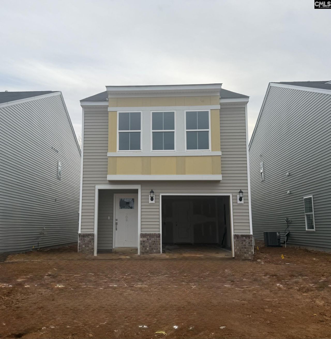 308 Tartan Road Photo 8