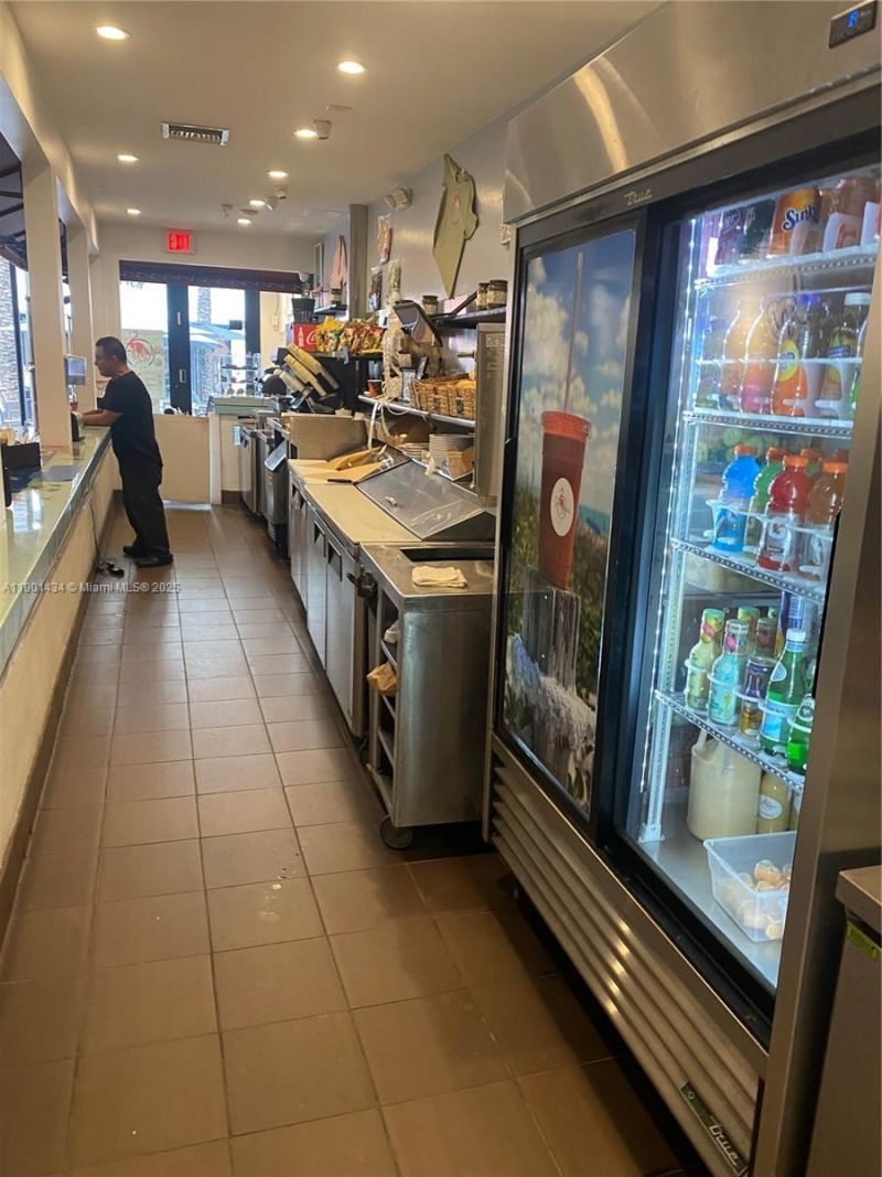 142 Giralda Avenue, Coral Gables, FL 33134 Photo