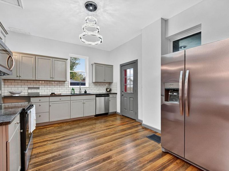 294 N 20th Street, Columbus, OH 43203 Photo 12