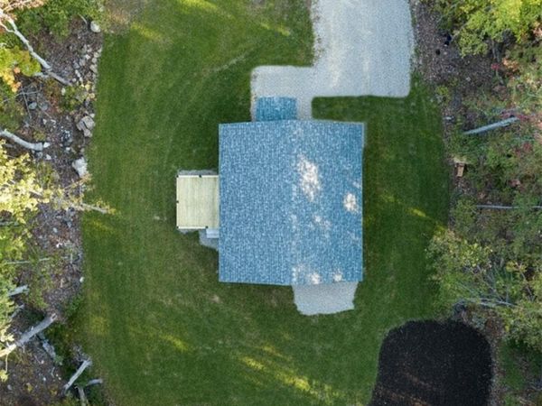 31 Lakeshore Drive, Middleton, NH 03887