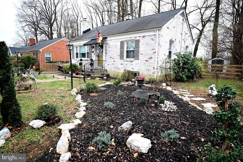 10833 Warwick Avenue, Fairfax, VA 22030 Main Photo