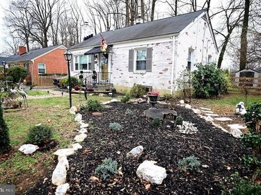 10833 WARWICK AVENUE, FAIRFAX, VA 22030