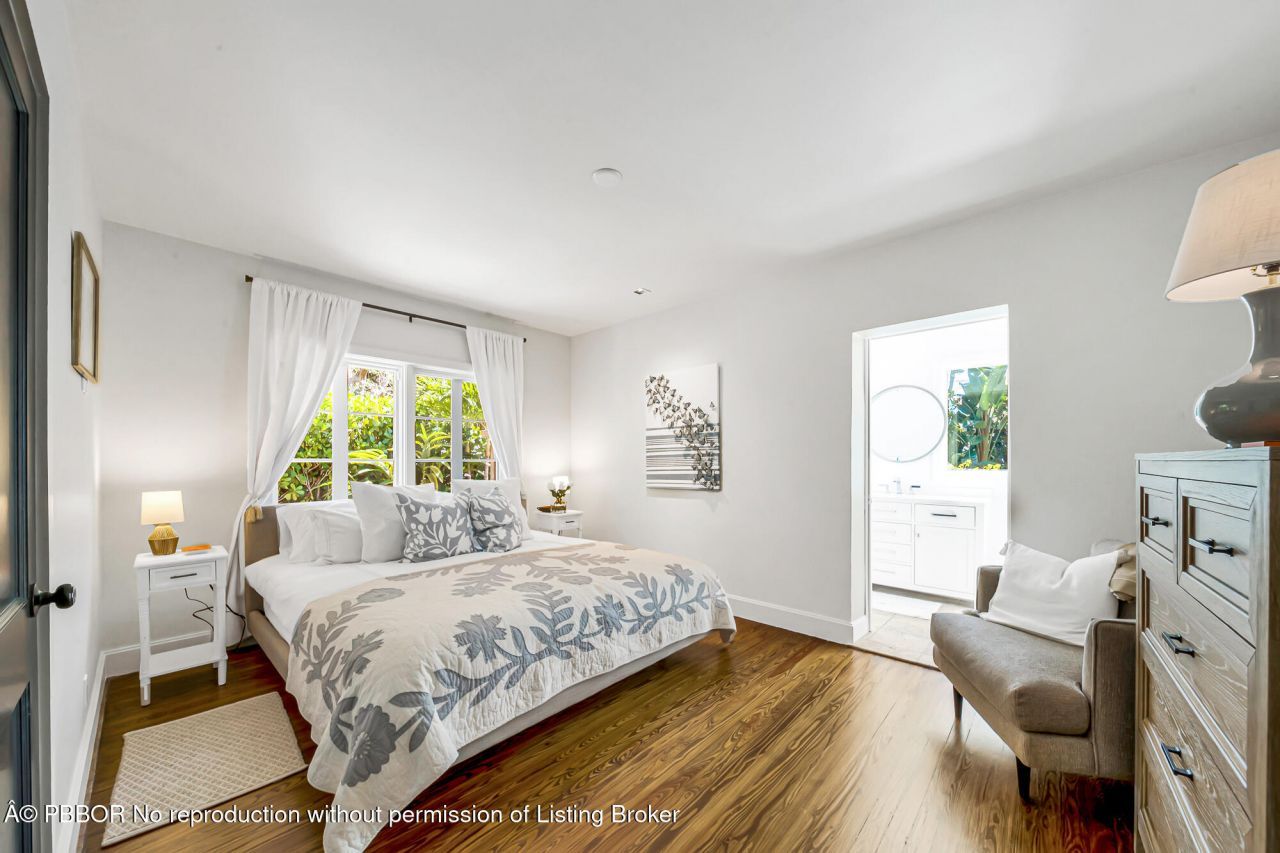 300 Barcelona Road, West Palm Beach, FL 33401 Photo