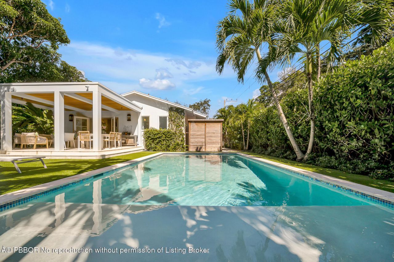 300 Barcelona Road, West Palm Beach, FL 33401 Photo