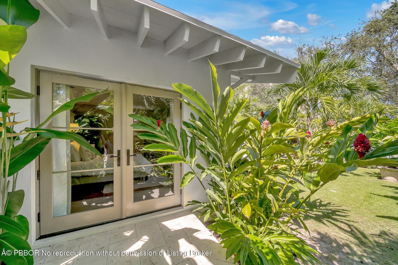 300 Barcelona Road, West Palm Beach, FL 33401 Photo