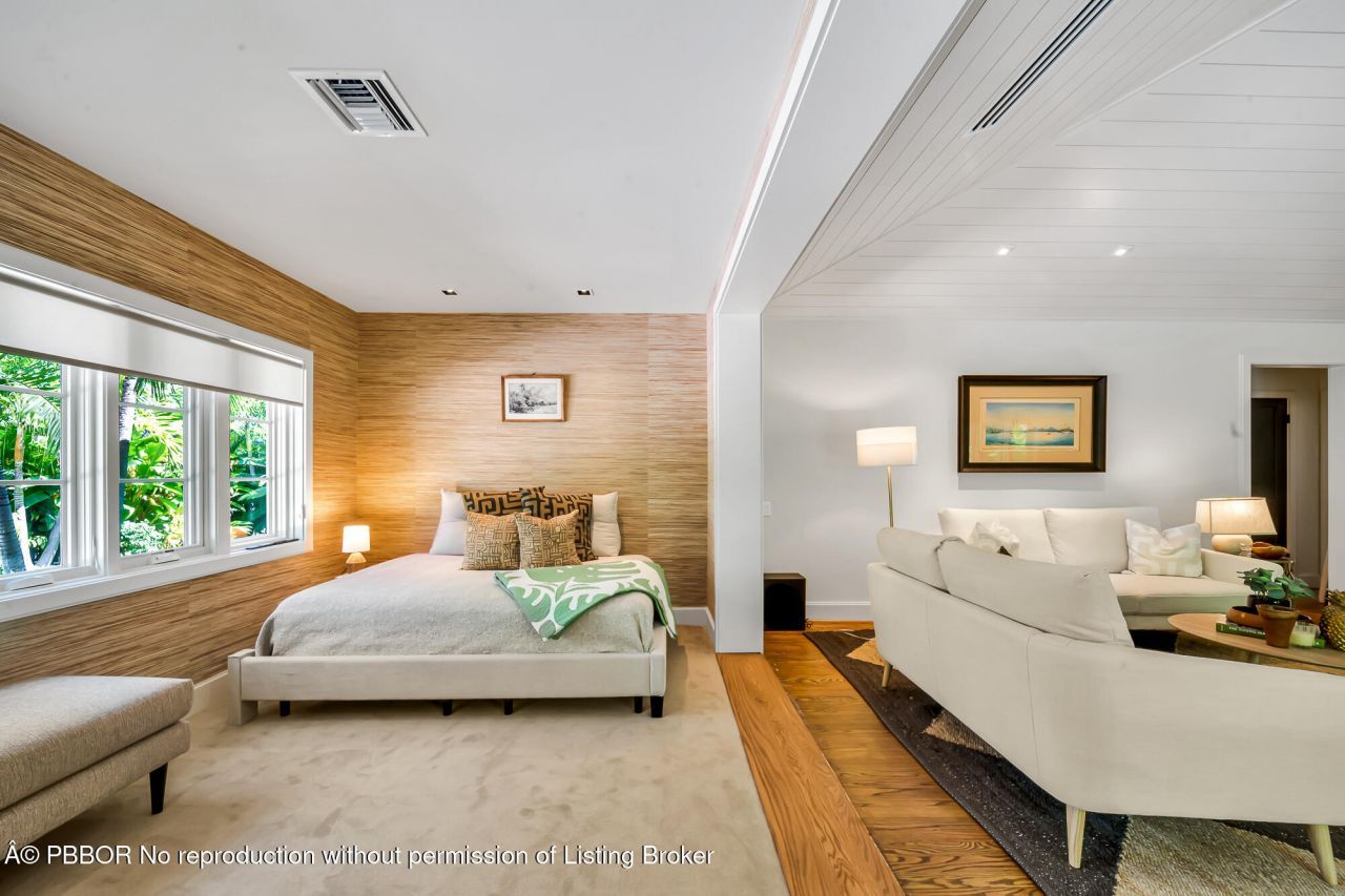 300 Barcelona Road, West Palm Beach, FL 33401 Photo