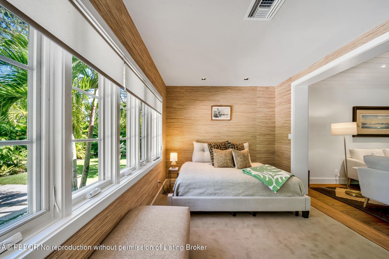 300 Barcelona Road, West Palm Beach, FL 33401 Photo