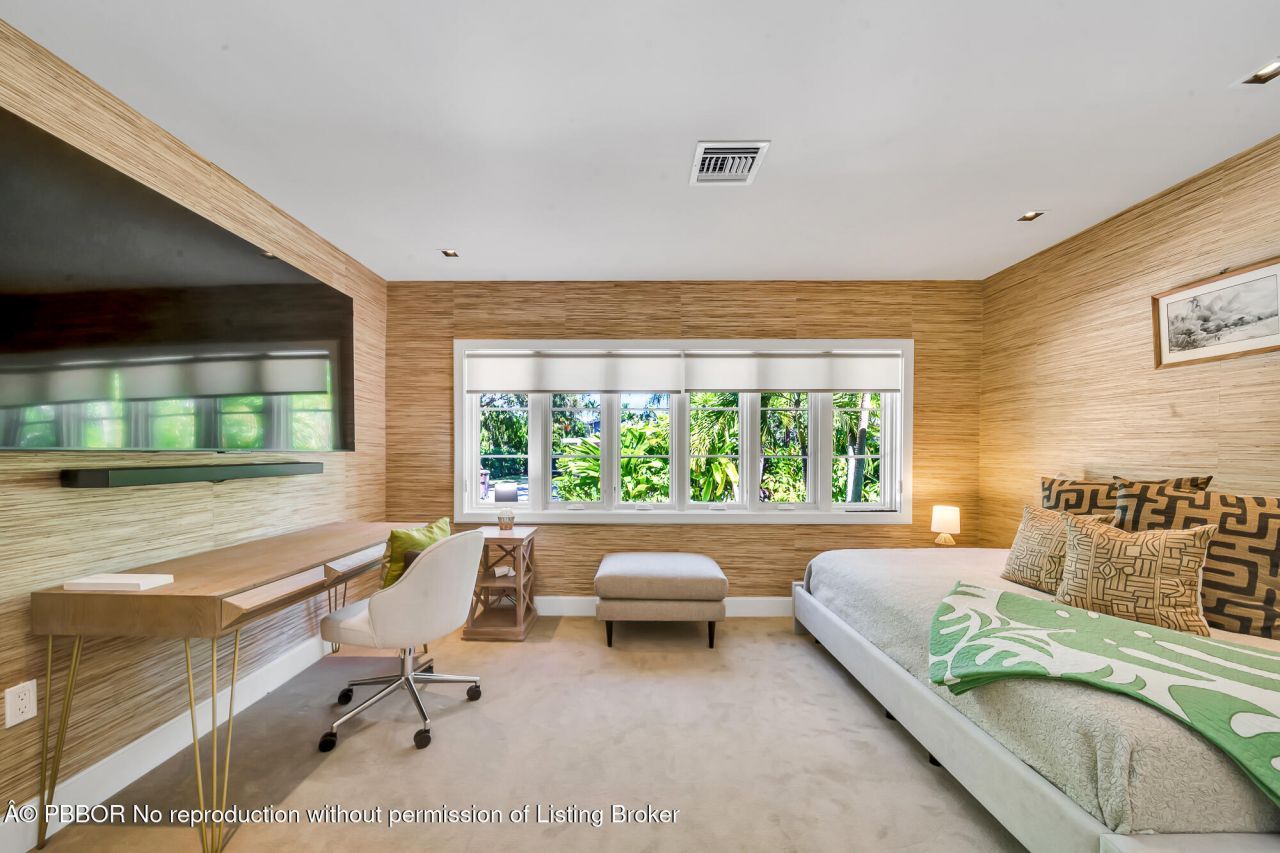 300 Barcelona Road, West Palm Beach, FL 33401 Photo