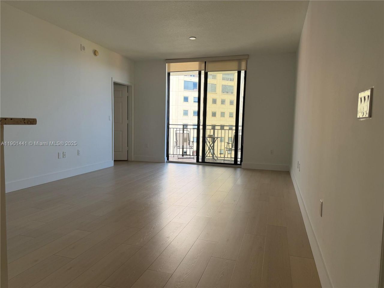 888 S Douglas Rd, Unit 917, Coral Gables, FL 33134 Photo