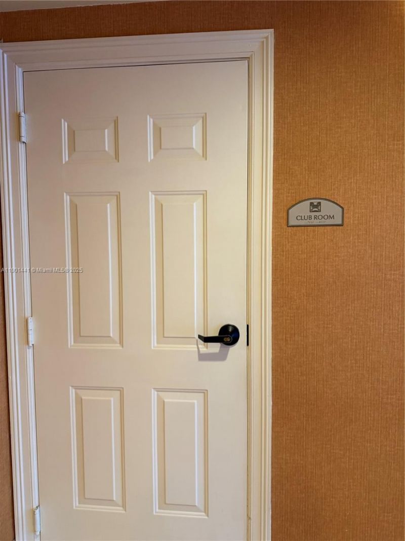 888 S Douglas Rd, Unit 917, Coral Gables, FL 33134 Photo