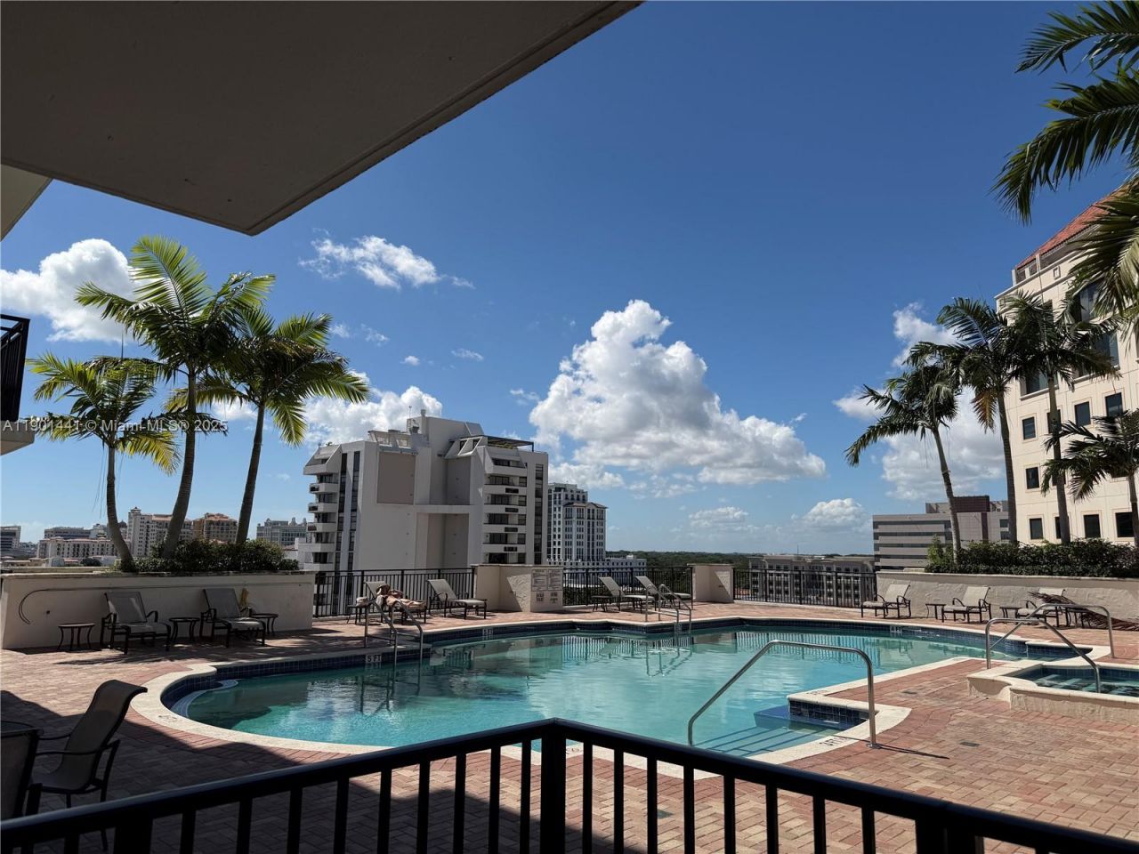 888 S Douglas Rd, Unit 917, Coral Gables, FL 33134 Photo