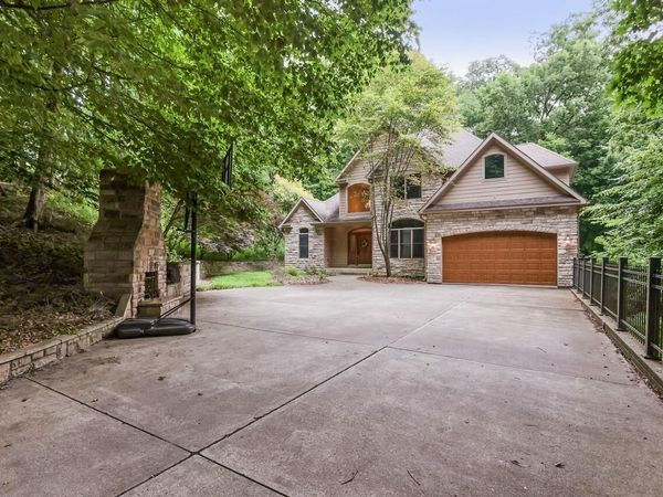 256 Pinehurst Drive, Granville, OH 43023