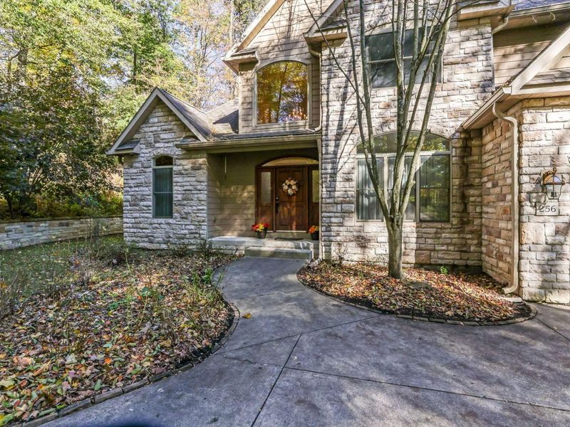 256 Pinehurst Drive, Granville, OH 43023 Photo 11