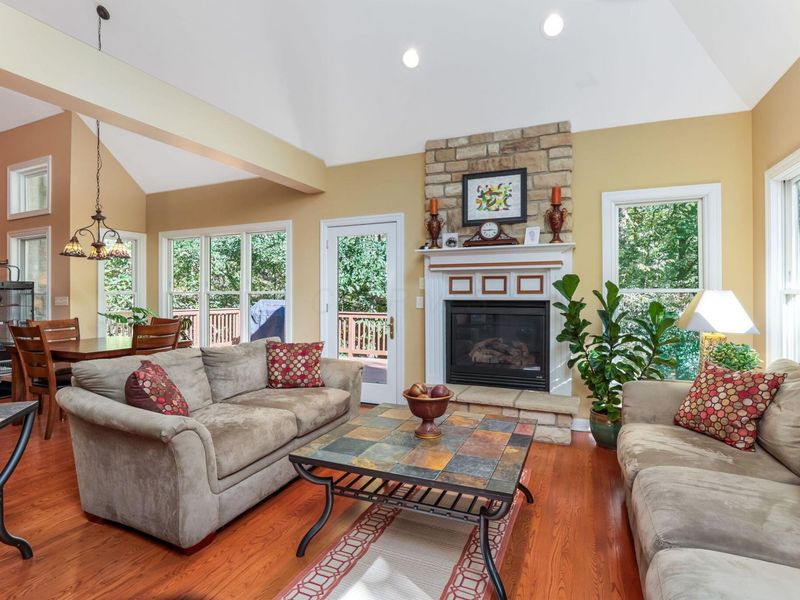 256 Pinehurst Drive, Granville, OH 43023 Photo 18