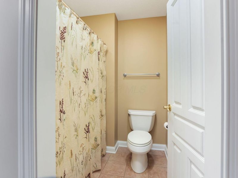 256 Pinehurst Drive, Granville, OH 43023 Photo 33