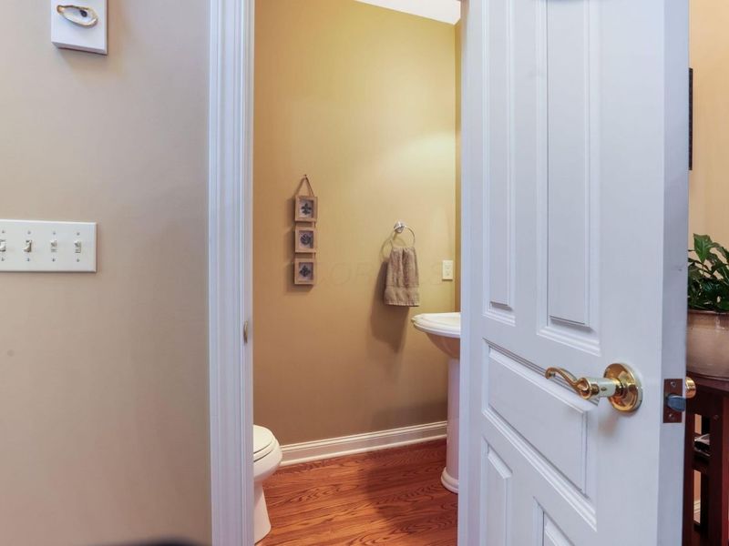 256 Pinehurst Drive, Granville, OH 43023 Photo 6