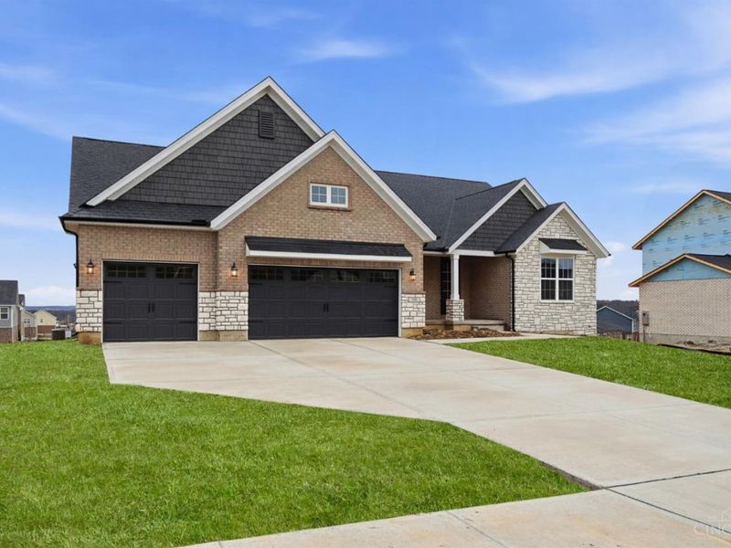 395 David Lee Court, Monroe, OH 45050 Photo 3