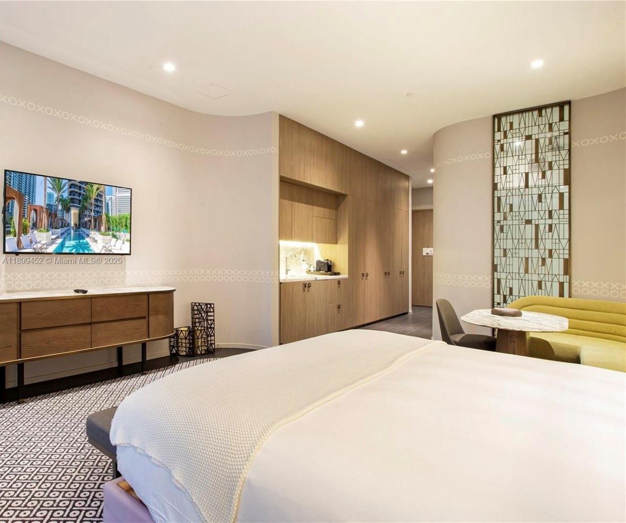 801 S Miami Ave, Unit 611, Miami, FL 33130 Photo