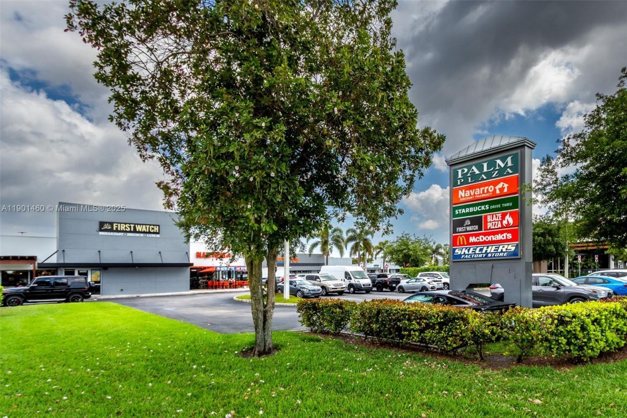 16801 NW 67th Ave, Unit 16867, Miami Lakes, FL 33015 Photo