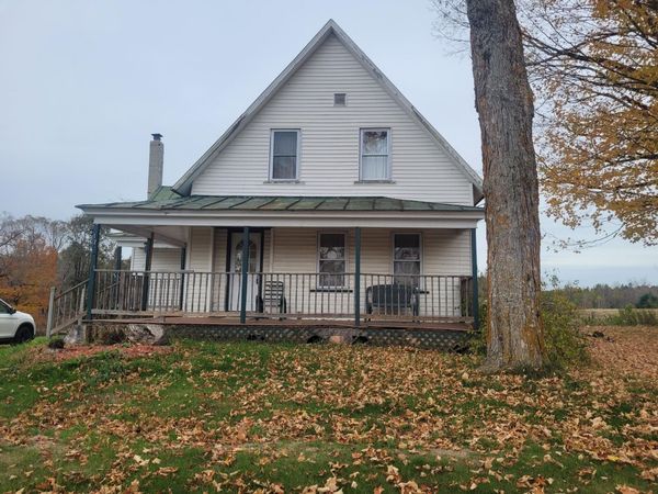 17 Anson Road, Starks, ME 04911