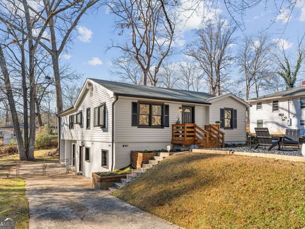 1044 Pinedale Drive SE, Smyrna, GA 30080