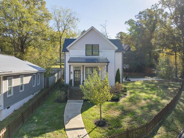 5685 Lee Avenue, Chattanooga, TN 37409