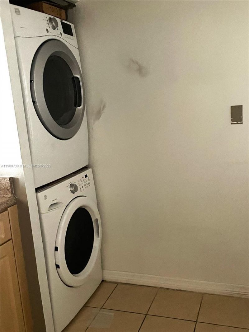 102 SW 6th Ave, Unit 501, Miami, FL 33130 Photo