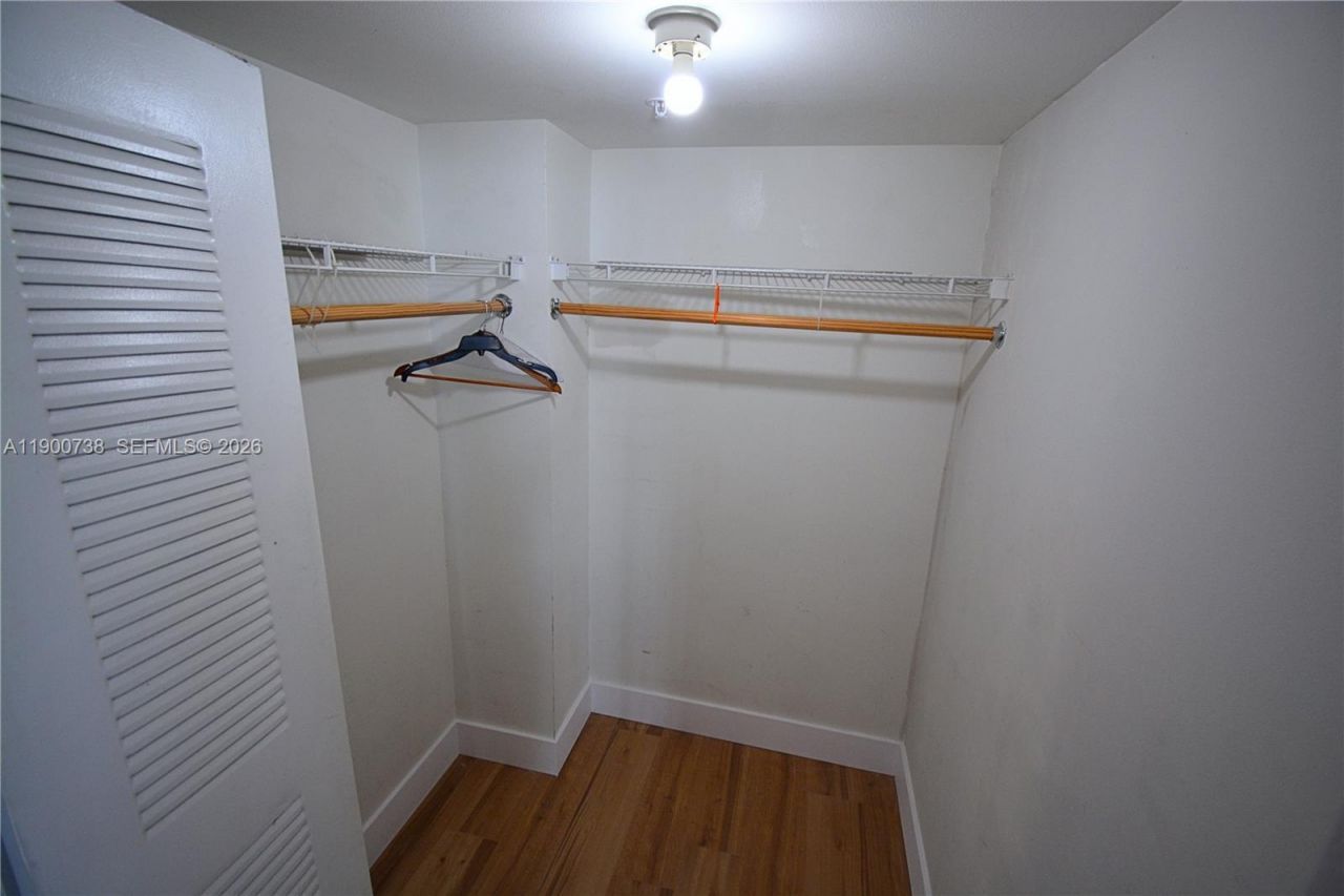 102 SW 6th Ave, Unit 501, Miami, FL 33130 Photo