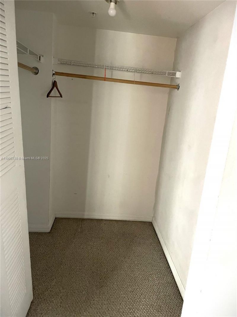 102 SW 6th Ave, Unit 501, Miami, FL 33130 Photo