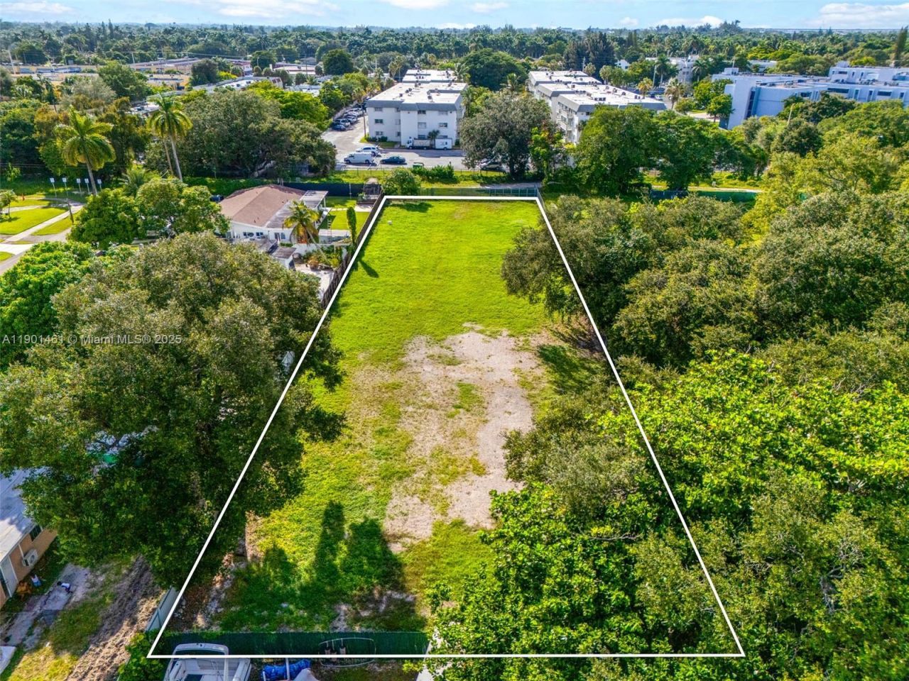 152nd Street NE 152nd Street, North Miami, FL 33162 Photo