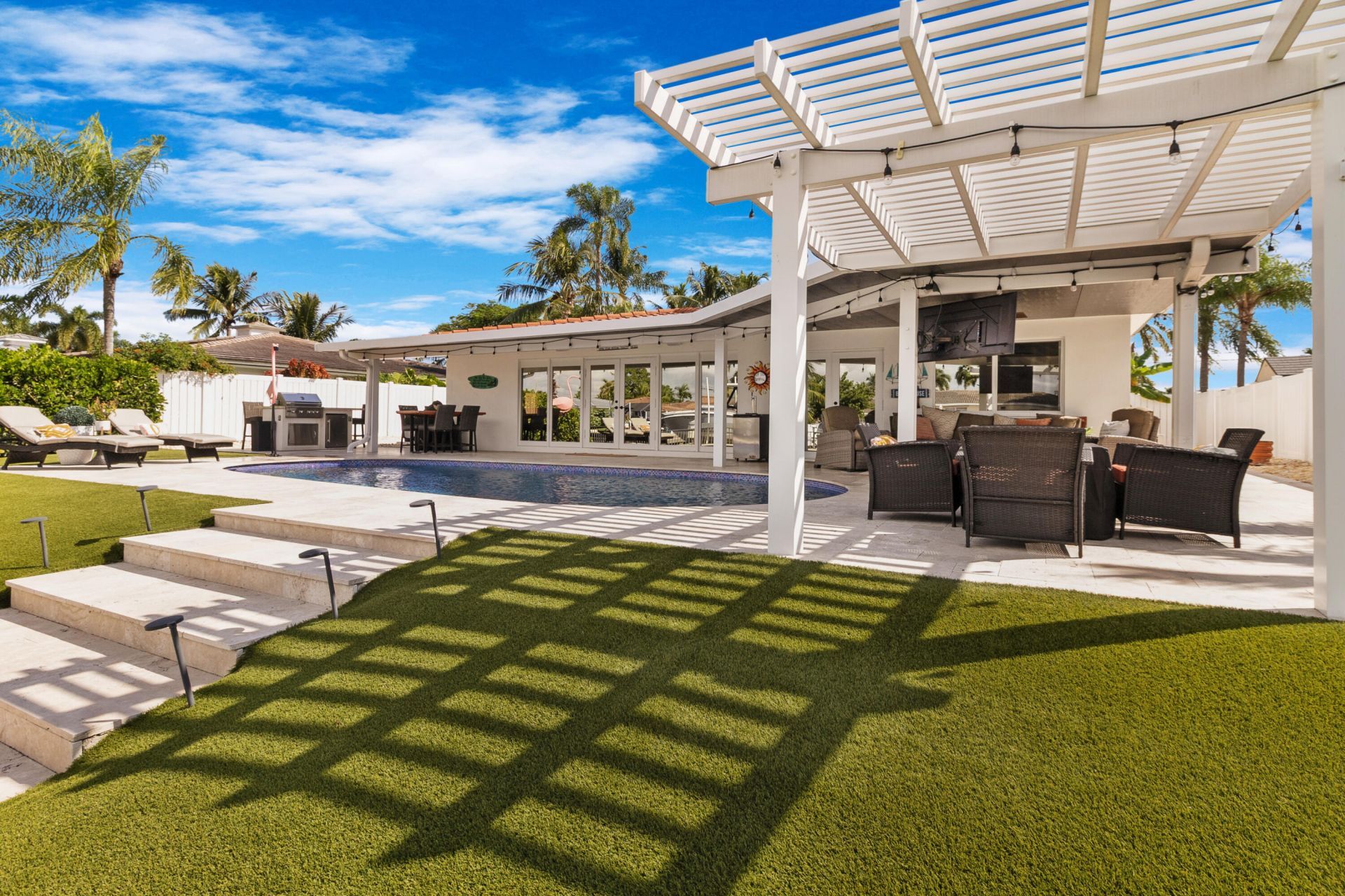 291 SE 5th Avenue, Pompano Beach, FL 33060 Photo