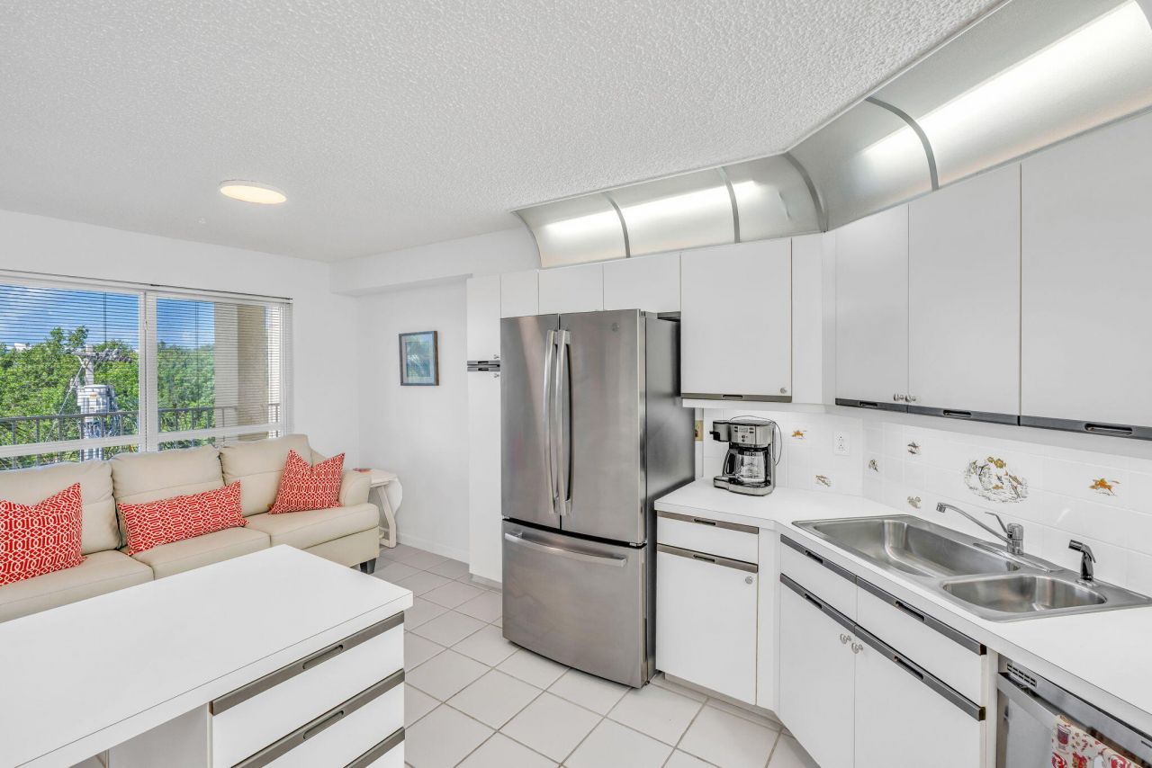 87851 Old Highway, Unit M32, Islamorada, FL 33036 Photo