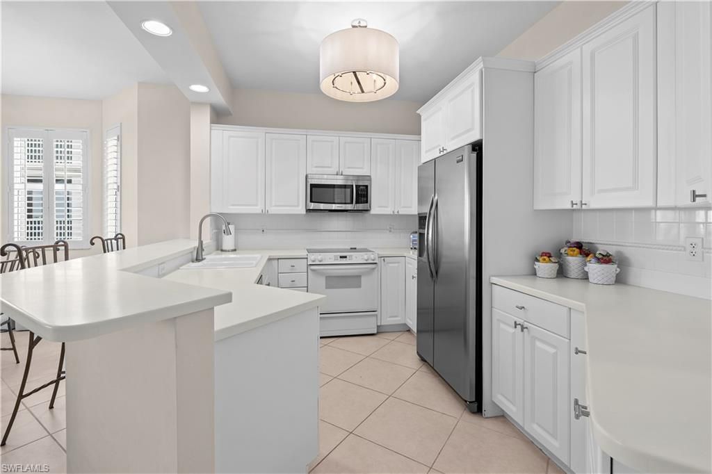 400 Flagship Dr, Unit 1008, Naples, FL 34108 Photo